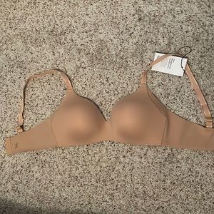 Wireless nude bra Knix